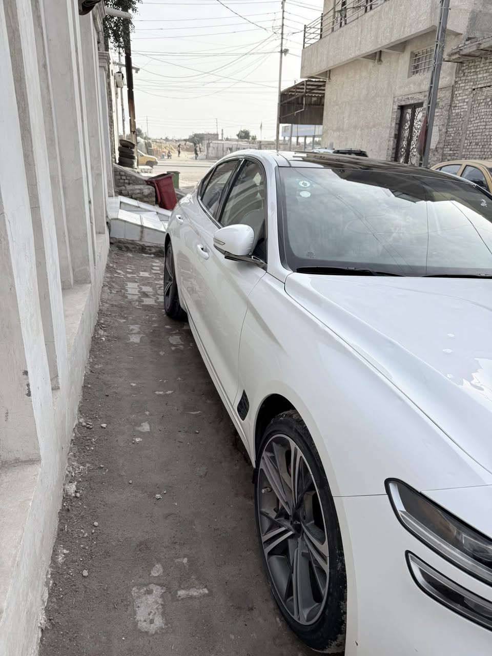 السلام عليكم
جنسسز g70 موديل 2025 محركها 2500T السيارة فول مواصفات للأخير  ماشية 9 ألف حقيقي  ضررها حالوب بدون غرق بدون حادث  ليبل واحد سعرها 240 وبيها مجال 

***********…
