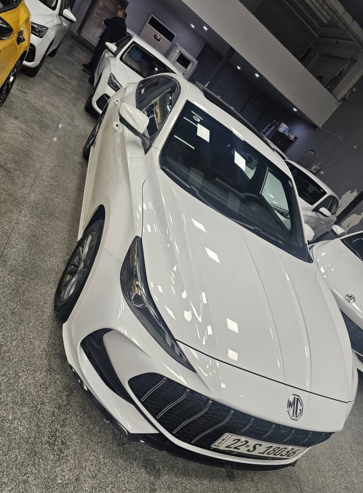 ئێم جی  MG GT 2025 Sport
تەنیا 10 هەزار ڕۆیشتووە.زۆرپاکە.
فول مواصفات.بەصمة.سلاید.برێك کارەبایی.
شاشەو 5 كاميرا.ئاوێنە شەفت.لايت.زينۆن.
بس قۆپیکی  بچوکی لە دەرگای سکن هەیه
مكان  أربيل.   ١٠٠ متری معرض تۆپ کارس 
سعر 116ورقة   موبایل    *********** أربيل, العراق
