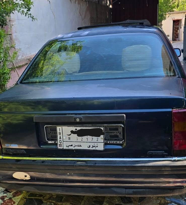 السلام عليكم اوبل اوميكا 91 CDكرستال لون نيلي وضع بلادي لاطخة ولاضربة طخم تاير جديد باتري جديد سلف جديد محرك شرط لاصرف ولانفخ كل شي بيها وضع الشركة جام اناني تبديل جديد بنوع تايلندي إشارات كهربائيات كلها شغالة أرضية وسقفية مغلف جديد ارضيات طخم ثقيل ابو 20 ألف مسجل. كابون بانزين
***********
