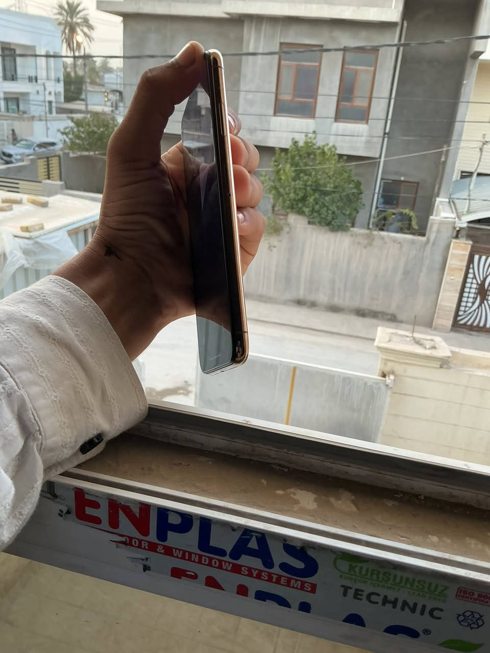 السلام عليكم أيفون اكس إس ماكس جهاز جديد بمعنى الكلمه نضافه ١٠٠/١٠٠ بطاريه ٧٦ الجهاز مكفول كفاله عامه فقط مبدل فلاته مال شحن الباقي مكفول ذاكره ٢٥٦ السعر ٢٠٠ وبي مجال مكان حله حي الصحه


**إذا كنت صاحب هذا الإعلان وتريد حذفه لأي سبب، رجاءا أرسل رسالة إلى الدعم الفني**