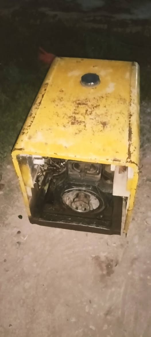 يوجد موطور كامه نضيف كلو شقال سلف شقال تصال عل رقم ***********
