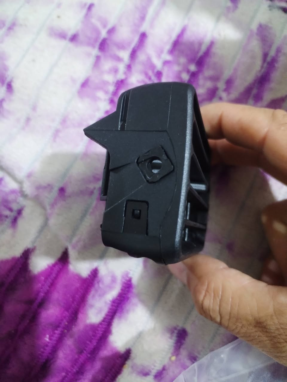 شباك تبريد سيارات تويوتا امزون متوفر ٨ قطع بسعر مناسب ***********
