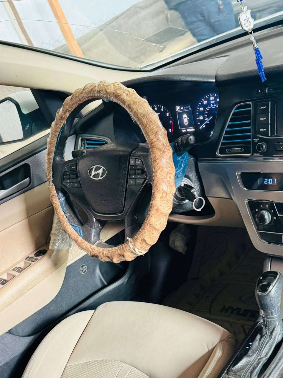 سوناته  موديل ١٦ رقم بغداد تحويل مباشر بسمي  بيه جاملغ امبدل  فقط السعر ١٣٠ وبيه مجال كير محرك كفاله 
رقم ***********
