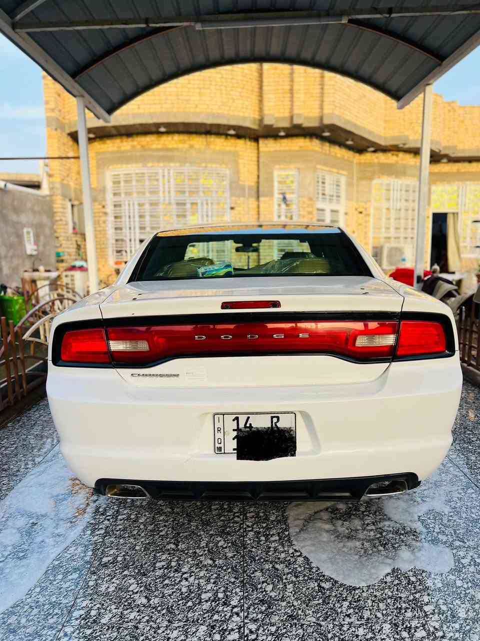 سلام عليكم 
جارجر 2012كنديه كفاله من الحادث والتبديل ولصبغ فقط خياسات بل جامه الخلفيه ملكوطات ومصبغتهم 
1 السعر 155وبيه مجال انتصل وتددل 
2فول عده الفتحه 
3شاشه جبيره 
4 كير ماوس 
5داخل عسلي 
6ويل خليجي وتخم تاير 
7منضومه زنون عالي وناصي 
8كامره خلفيه 
9تحكم ستيرن
السياره جاهزه وخير من الله كير ومكينه وحداده وتخم تاير 
مكاني البصره قضاء القرنه ***********انتصل وتددل
