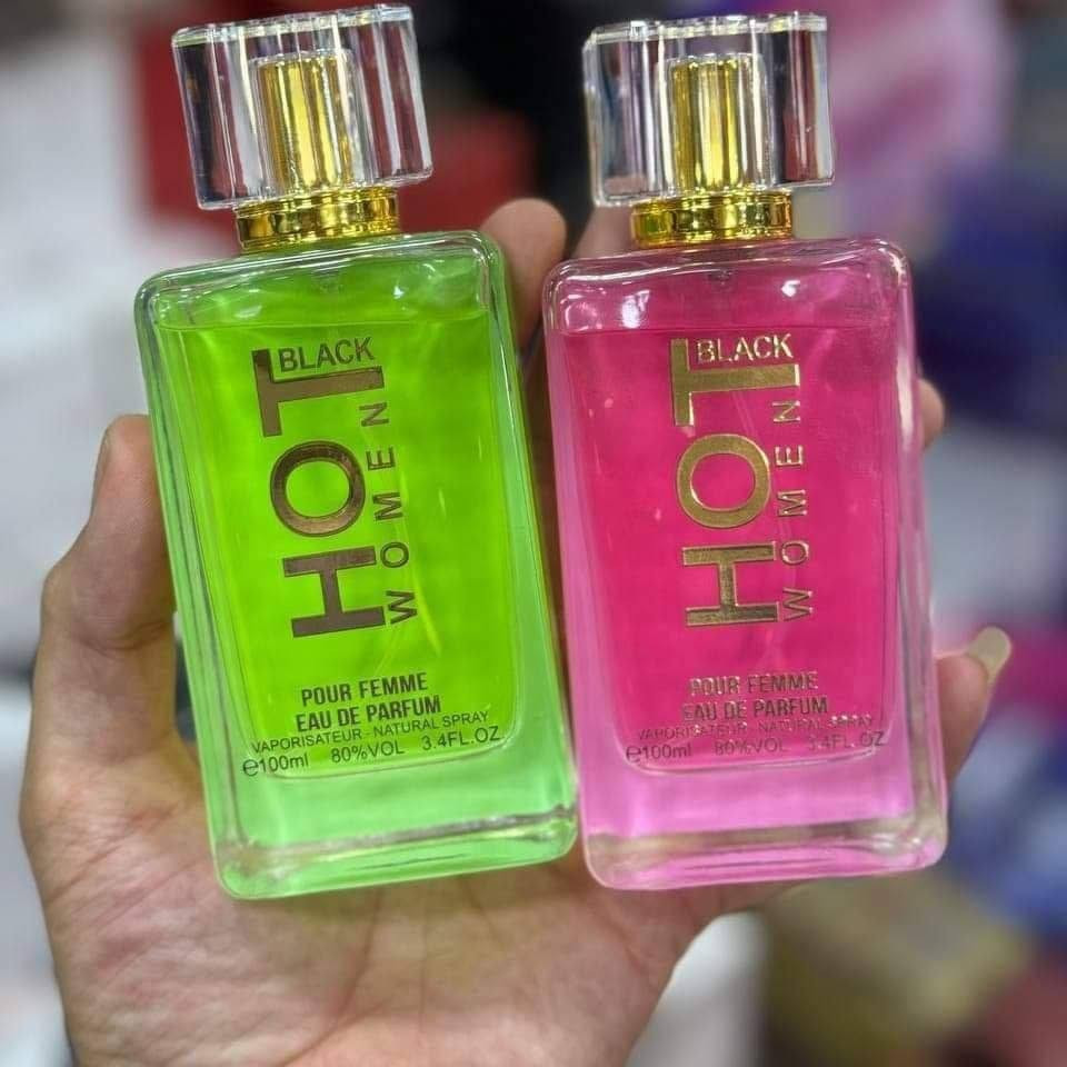 عطر HOT PINK 🩷
هوت  الوردي الانوثي 🌸💖
عطر هوت الوردي 💖الأصلي 
هذا العطر سحر الجاذبية يعتبر من العطور الجذابة كلش💖🩷
يتوفر الوردي النسائي لإن انوثتك مُهِمة 💞 بلاك هوت وومن عطر شرقي زهري
للنساء من ماركة بلاك . إفتتاحية العطر💖
الكشمش الأسود, الفلفل الوردي و البرغموت; قلب العطر ياسمين سامباك 🩷
, الياسمين و شاى الياسمين; قاعدة العطر💖 تتكون من فانيلا بوربون, أخشاب
الكشمير و أخشاب الغاياك.١٠٠مل
#الاصلي المنشأ فرنسا 🇫🇷🇫🇷💯💯

🚘خدمة التوصيل لجميع محافظات العراق


**إذا كنت صاحب هذا الإعلان وتريد حذفه لأي سبب، رجاءا أرسل رسالة إلى الدعم الفني**