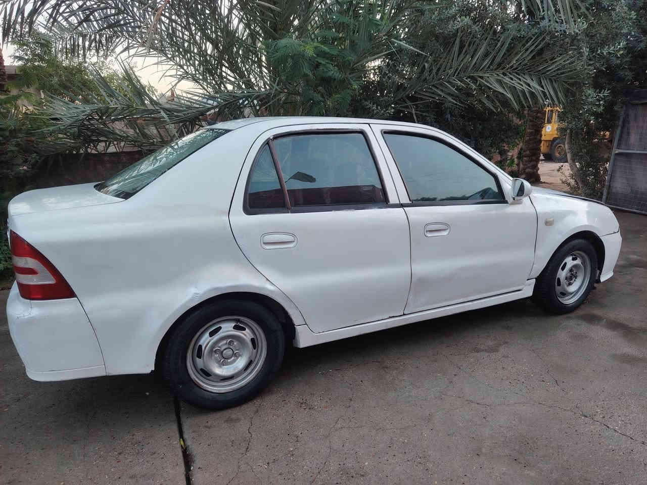 للبيع سي كي موديل 13 رقم ألماني نجف سعر 17 وبيه مجال راعيه موجود بل نجف مكاني بابل ملاحضه سياره مكينته بيه خربطه بس شغاله ماعرف شبيهه رقمي ***********
