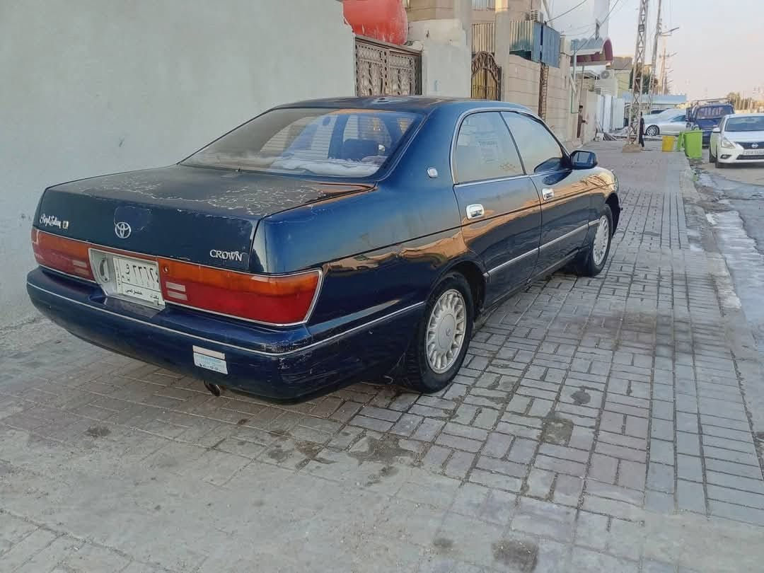 بطه فصل موديل 1994سياره كفاله عامه من كصه ونقل جثه  مكين كيرحداديه طخم تاير بسمي مشروع وطني سنويه لغايت 2028تنتهي علمن سياره مامصبوغه صبغتها لبلاديه***********سعرخاص
