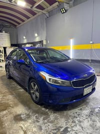 فورتي موديل 2018 وارد امريكي ضرر اربع قطع صبغ  مواصفات شاشة كبيرة  كام...