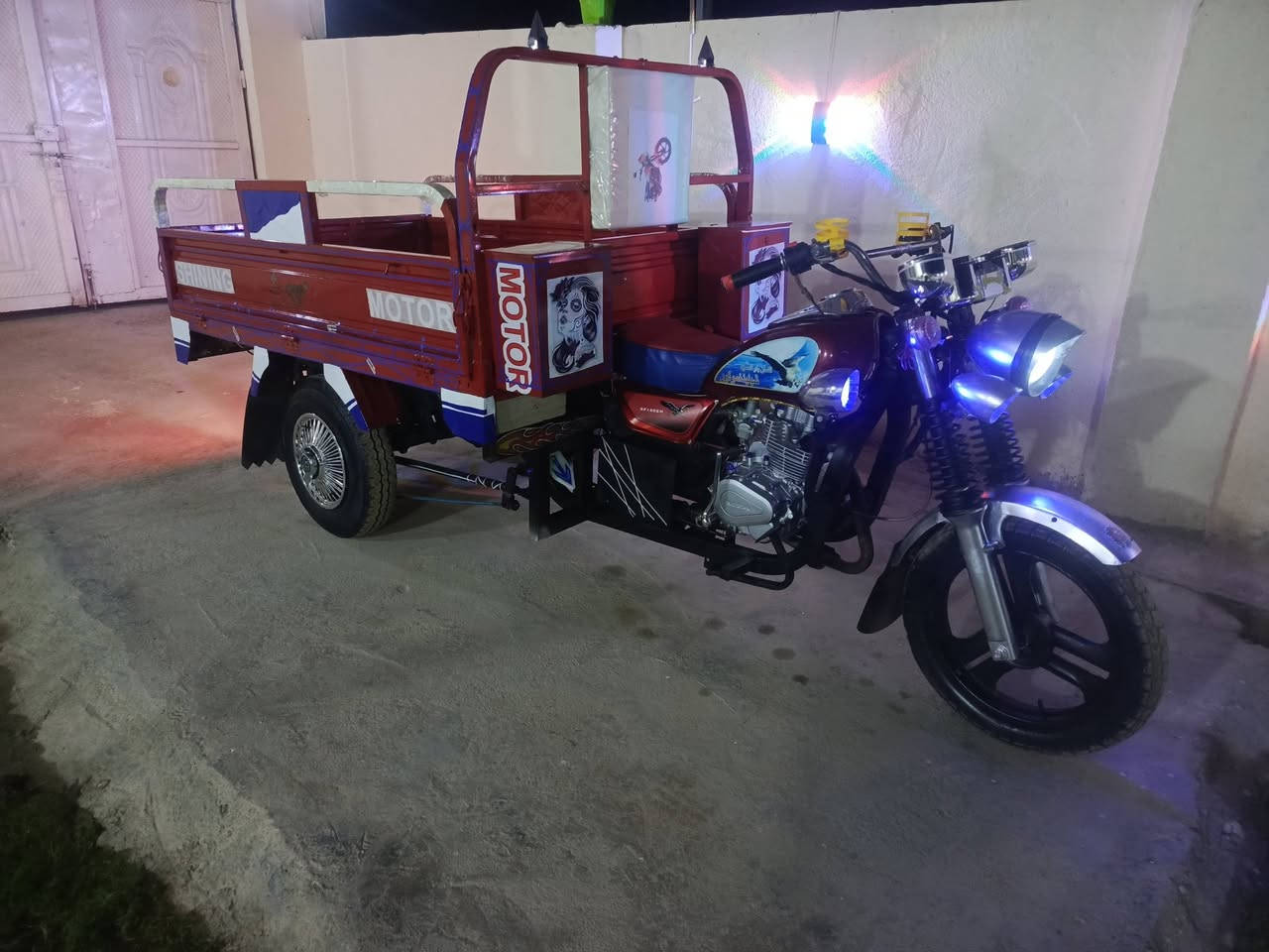 السلام عليكم ستوته للبيع موديل 15 مكينه 20 اوراق الصولي ستوته مقفوله كفاله عامه نقرهف ستوته مال جناي ما بيها اي نقص ستوته جاهزه العنوان بابل الشوملي السعر مليون و150 وبيها مجال قليل للشراي ***********//***********
