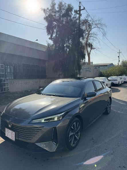 شانجان ايدو بلص 
موديل ٢٠٢٤ 
مواصفات فول سلايد كشن جلد ابيض بصمة شغال 
ماشي ٢٠ الف كم 
بيها شبر بونيد صبغ بدون دواخل بدون ارباك 
سيارة نظيفة  من دون اي نقص 
سعر جوه سوك ١٢٨٠٠ $ 
تواصل على رقم ***********
