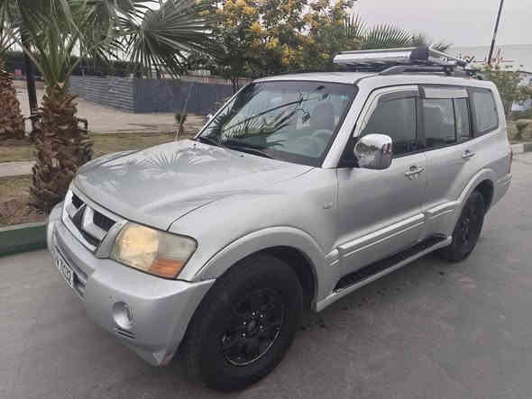 السلام عليكم باجيرو اوتماتيك موديل 2003 مكفوله من الضربه ولكص ولتكم ولشواصي عله وضع الشركه بيها مكانات صبغ اني ابيعلك عام جماليه سونار موجود عندي الها مكينه وكير جدد صدر خلفي امامي جديد تخم تاير جديد تبريد ثلج غرفه جديده ريمون سنتر لوك كهربائيات كلشي شغال رقم بغداد دولي سنويه هزه جديده السعر 68 قفل قفل بدون عمله مكاني بغداد السيديه تقاطع درويش رقمي *********** وبلعافيه عليه الياخذها بغداد
