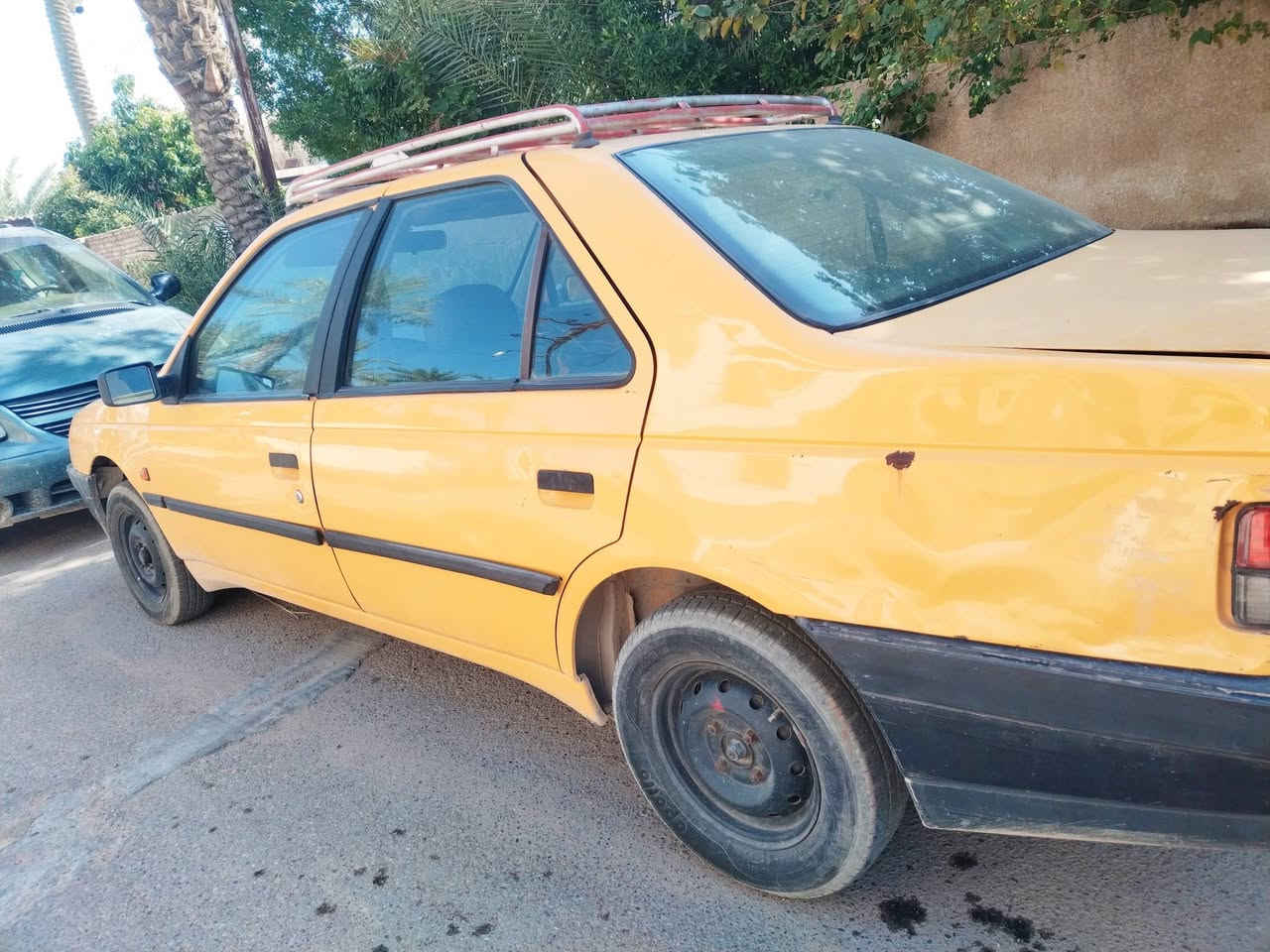 سلام عليكم بيجو روى موديل 2009 كير محرك كفاله الكشر كدامك مطلوبه هيئه تقريبا فوك ال500 الف والسنويه ساقطه 8 سنوات السياره بأسمنه ورقم مميز مواليد ابيع صافي ب13 ورقه والباقي عليك وبيه مجال حك الجيه *********** مكاني بغداد حي العدل
