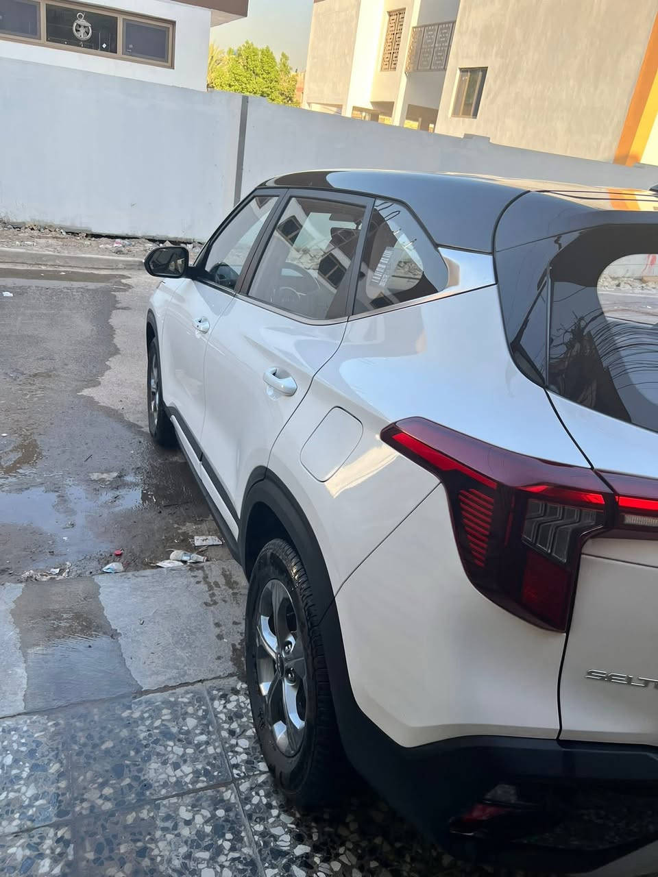 كيا موديل 2023 ماشيه 31 مكفوله كفاله عامه رقمها بغداد   محرك 1500 دبل نوزل مواصفاتها معروفه سعرها 166 بيها مجال كلش قليل


**إذا كنت صاحب هذا الإعلان وتريد حذفه لأي سبب، رجاءا أرسل رسالة إلى الدعم الفني**