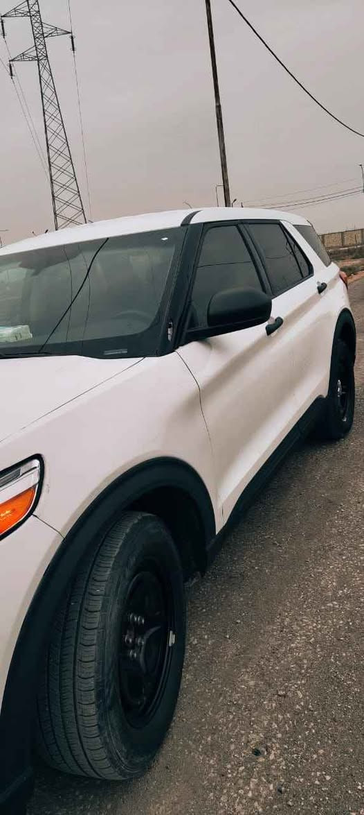 للبيع فورد اكسبلور ٢٠٢٤
السيارة بوليسي شادلها كشنات ٧ راكب
 وفرس مال لمتد ...
ماشية ٧  فقط 
حادثها سطحي مبدل بنيد بعد قطرة صبغ مابيها
مرقم شهداء ... وكالة عامة بالسيارة 
سعر السيارة ١٩٥$
مكان السيارة الديوانية الحمزة الشرقي 

للتفاصيل ***********
 اتصال او واتس اب النجف, العراق
