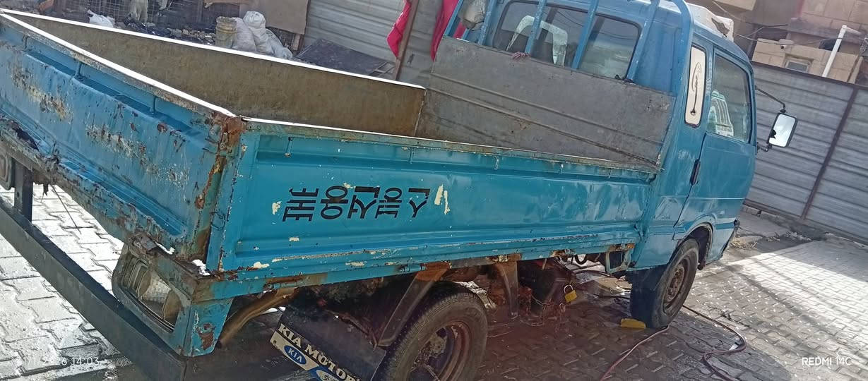 سلام عليكم كيا موديل ٩٣ رقم بغداد نكليزي المكينه ٣٠٠٠ مكفوله الكسن مسكر التواير الخلفيه ١٣ونص
السعر37
بغداد الشعلة ***********
