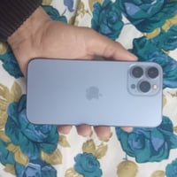 ايفون ١٣ برو ماكس • ٢٥٦ • فيس ايدي متوقف