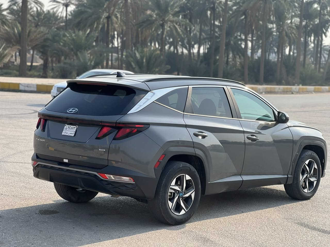 سلام عليكم توسان 2024 أمريكي بدون رقم فحص مؤقت كلين بدون حادث شبر بارد ب البنيد فقط صور الحادث ورقم الشاصي ب المنشور 
موصفاته 
بصمه +بصمه أبواب 
جنطه كهرباء 
كشنات كهرباء + تدفئه 
تبريد قطعتين 
ردار امامي جانبي خلفي 
تبريد قطعتين 
قياده ذاتيه تحديد مسار 
إطفاء ذاتي 
فور ويل 
اوتو هولد 
شاشه كار بلي 
شحن لاسلكي 

السعر /188 وبي مجال 

مكانه الحله 
هـ/***********
