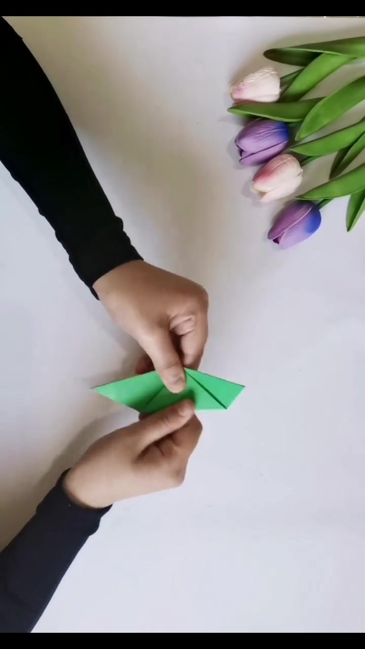 حافظة أقلام مميزة من الورق المقوى💚🌿🌼
#أعمال_يدوية #تخرج #حافظة_أقلام #اصنعها_بنفسك #DIY #ورق_مقوى #أفكار_إبداعية #هدايا_التخرج #أشغال_يدوية #CraftsForKids


**إذا كنت صاحب هذا الإعلان وتريد حذفه لأي سبب، رجاءا أرسل رسالة إلى الدعم الفني**
