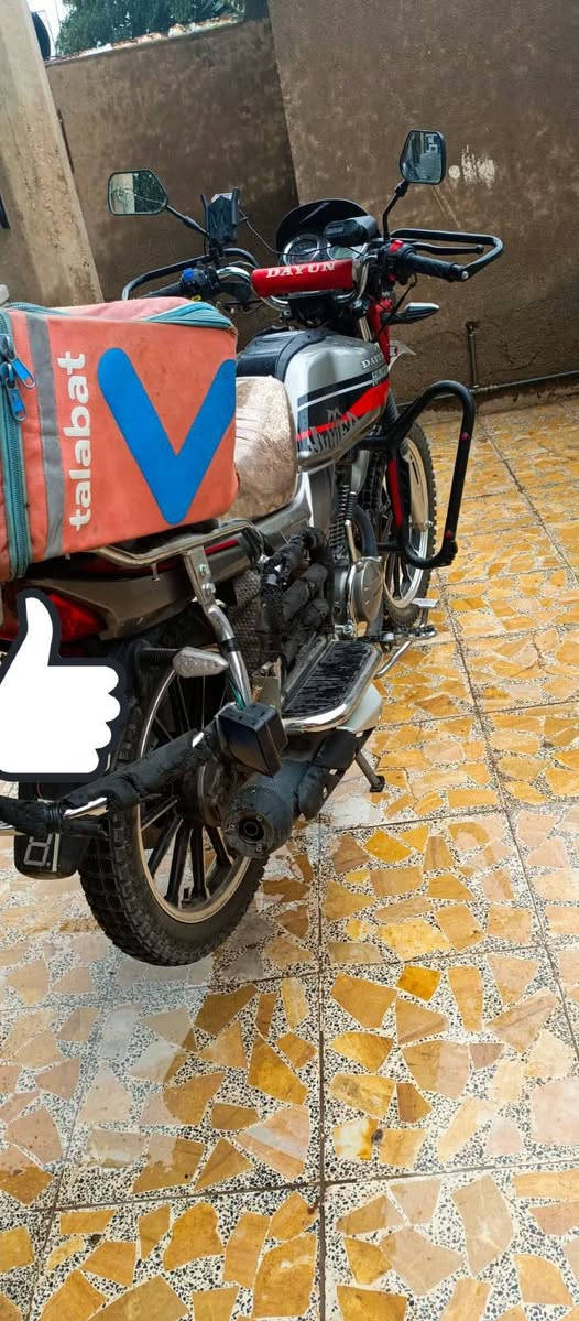 من رخـصت الادمـن: دراجه دايوان هانتر دراجه خير من الله مكفوله كفاله عامه شخط مابيه دراجه شبه زيرو ما ماشيه مكينه 200 وين متريد تروح بيه توصلك ومتكلك اخ راسي رقم وسنويه كامله كهربايات كلهه شغاله  عداد اكتروني : سعر اتصل وتدلل ***********
