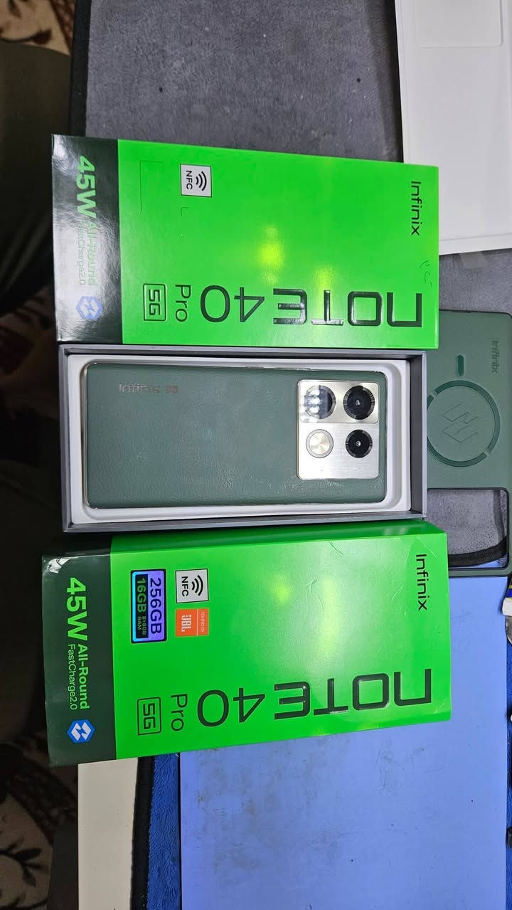 سلام عليكم
انفنكس نوت 40برو 5g
ذاكره 256
رام 16
ببجي90 فريم 
كامل ملحقاته الاصليه 
شاحن سلكي ولا سلكي 
ضهر جلد


**إذا كنت صاحب هذا الإعلان وتريد حذفه لأي سبب، رجاءا أرسل رسالة إلى الدعم الفني**