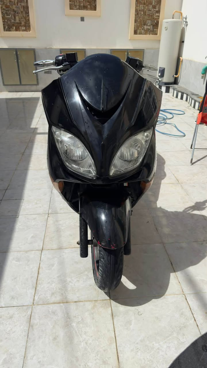 السلام عليكم فورزا 08
لبيع 
مكينه مفتوحه 
السعر عل خاص 
الرقم ***********
غير متواجد عل فيس 
العنوان البصره قضاء الصادق 
بني منصور

