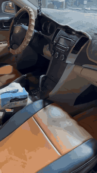 السلام عليكم 
سوناتا لبيع 
خليجي 2009
بدون مواصفات 
ماشيه 500
كشنات جلد تغليف 
السعر دفتر وعشر ورقات 
11000
للاستفسار الاتصال على الرقم 
***********
