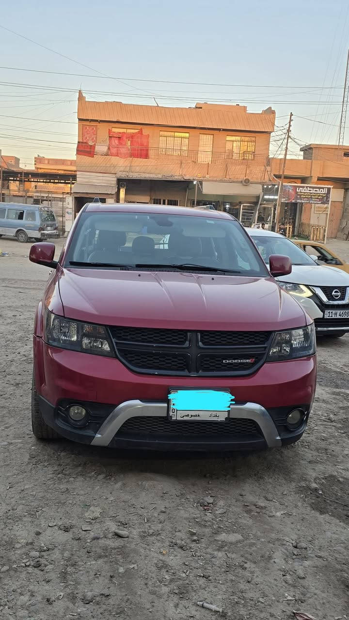 للبيع او مراوس… دودج جورني 2020 
فئة الكروس رود 
محرك 2400 سلندر4 اقتصادي 
مقاعد جلد ،،، مواصفات السياره معروفه
سياره داخله كلين بيهة دعاميه خلفيه بس 
وبالعراق بيها ملاحضات  موجوده بالصور
 ماشيه 113 الف 
مكانها المنصور
سعر 169$ وبيهة مجال للشراي
***********
غير متواجد فيس بوك
