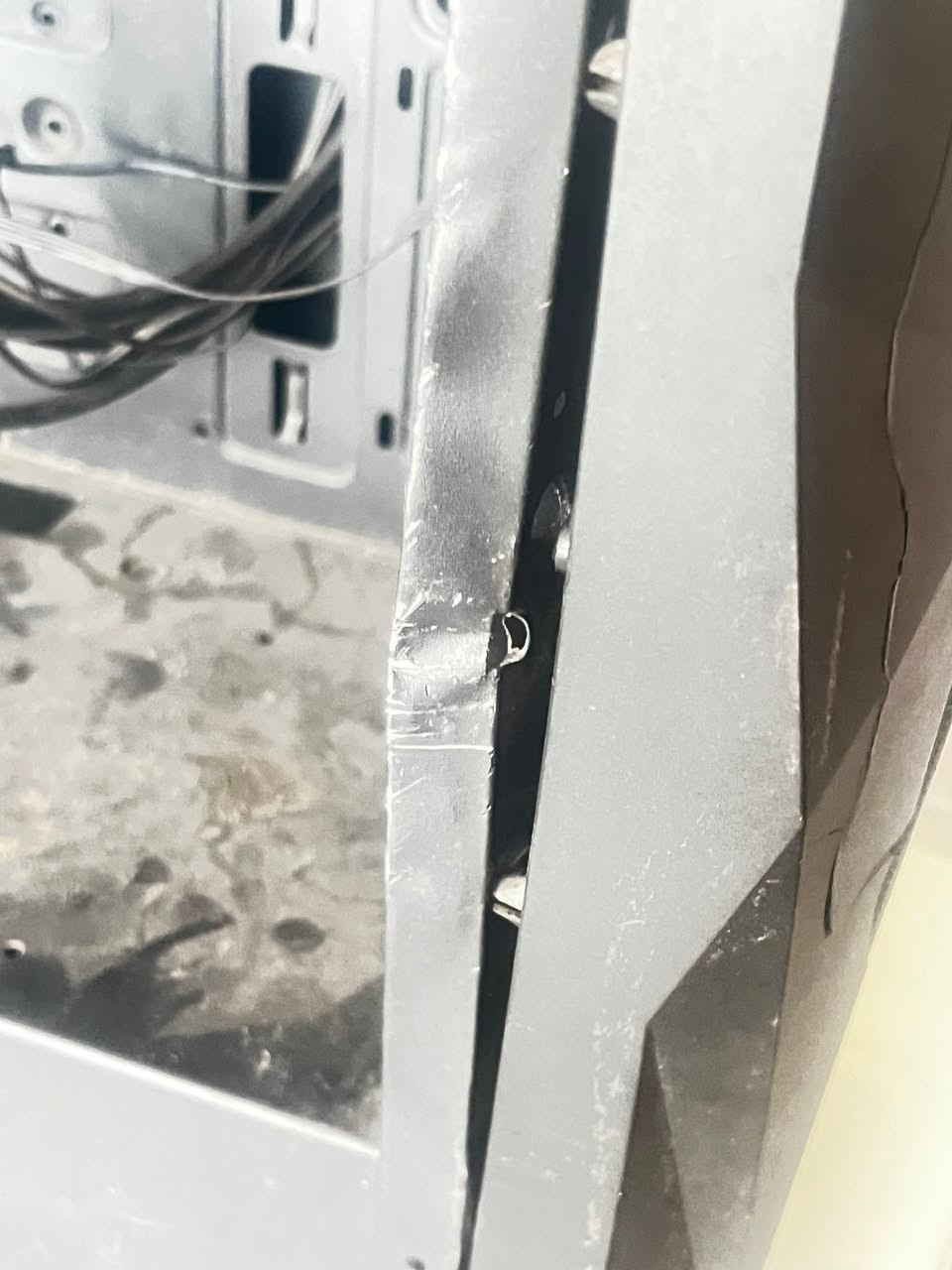 كيس بهاذا شكل 
مراوس ب ssd بي نضام و ندز 
بي ضربه بل صفح فقط و تتعد


**إذا كنت صاحب هذا الإعلان وتريد حذفه لأي سبب، رجاءا أرسل رسالة إلى الدعم الفني**