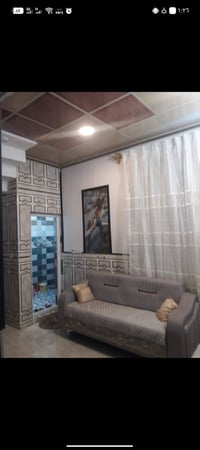 التحرير القادة • ١٠٠م • ٤غرف