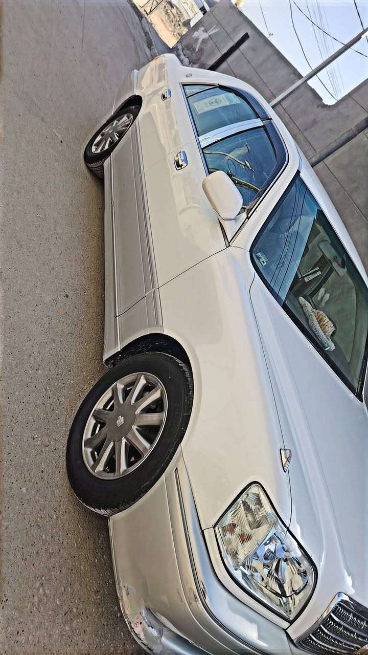 السلام عليكم إخواني الطيبين
تويوتا كراون ملكه للبيع

خضراويه

رقم كركوك  لل2030

هزه جديده مداور ثاني يوم السياره 

كفاله عامه من كص واصوليات

تخم تاير جديد مصارله شهر

ويل نجمه نفطي

المواصفات ""

4 دكم 

برده خلفيه

كشنات كهرباء

مري شفط

اصل كرستال 

D4 الكبير

شاشه كاربلي +كامره

اريل امامي خلفي

لايت زنون 

شاصي 175

مكينه ماتنقص

السعر  

رقم ***********
