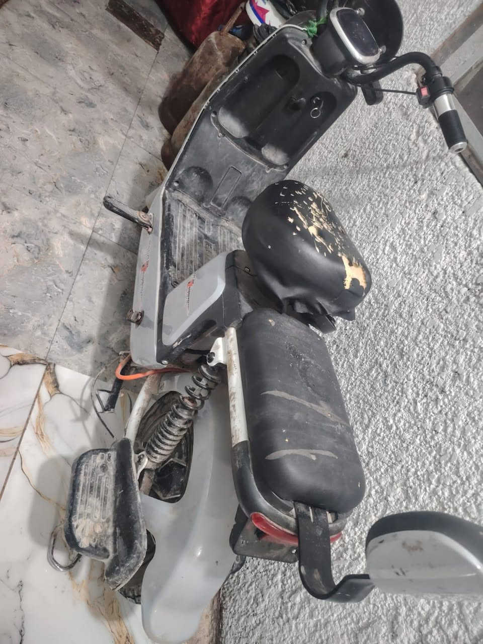 يردوها ب250 شغاله ومابيها نقص ع الفحص وهذا رقم راعيها ***********
