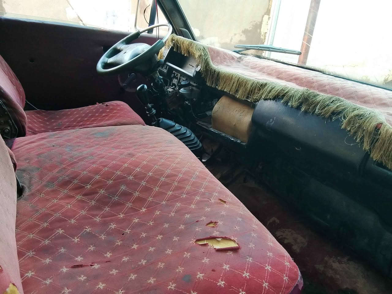 بستا للبيع فحم محرك كايم شرط الوكاله السعر 8التواصل *********** Singapore
