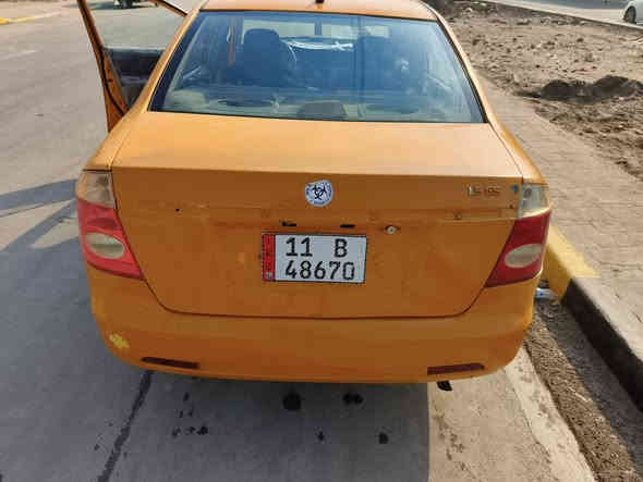 سلام عليكم سياره جيلي 2012 محرك جديد1800 كورلا قبل شهر شديته كير ممتاز باتري جديد بريك جديد دسك جديد درايم شفت جديد كلش ممتازه النواقص الي بيها قايش باور والعدادات طافيه تاير نص عمر .. هيئه مصفره غرامات مصفره بسمي سنويه لل2030 مكاني بغداد الشعب حي البساتين السعر 37 وبيها مجال ***********
