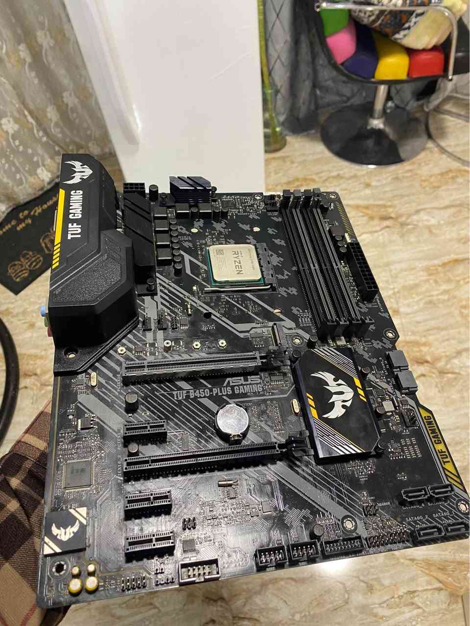 السلام عليكم 
بورد ASUS B450 plus Gamings
معالج AMD RYZEN 5pro 3350G يحتوي على كارت مدمج 
للبيع مكاني بغداد بغداد, العراق


**إذا كنت صاحب هذا الإعلان وتريد حذفه لأي سبب، رجاءا أرسل رسالة إلى الدعم الفني**
