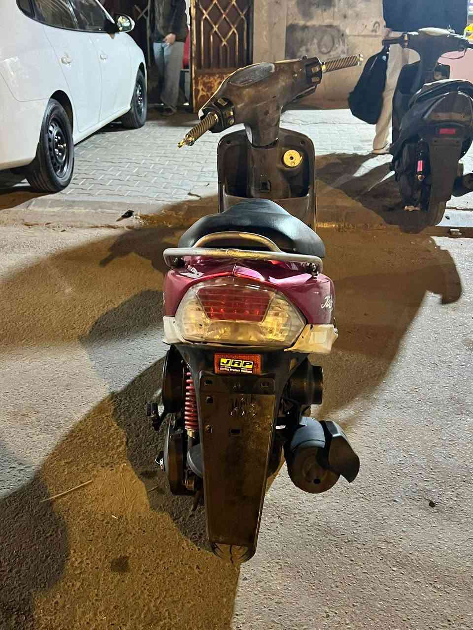 السلام عليكم دراجه ماكس قجمه للبيع كلشي شغال بيه هندر سلف الكهربائيات كلهن شغالات بوشه ٤٩ البلاد بيه كلجات رياضيه خرز تاي وان انطيك بيه شلعه ومعدل المكينه خرسه جيب وياك اكبر فيتر السعر 725 وبيه مجال كلش قليل حك جيتك المكان البصره الحيانيه ***********
