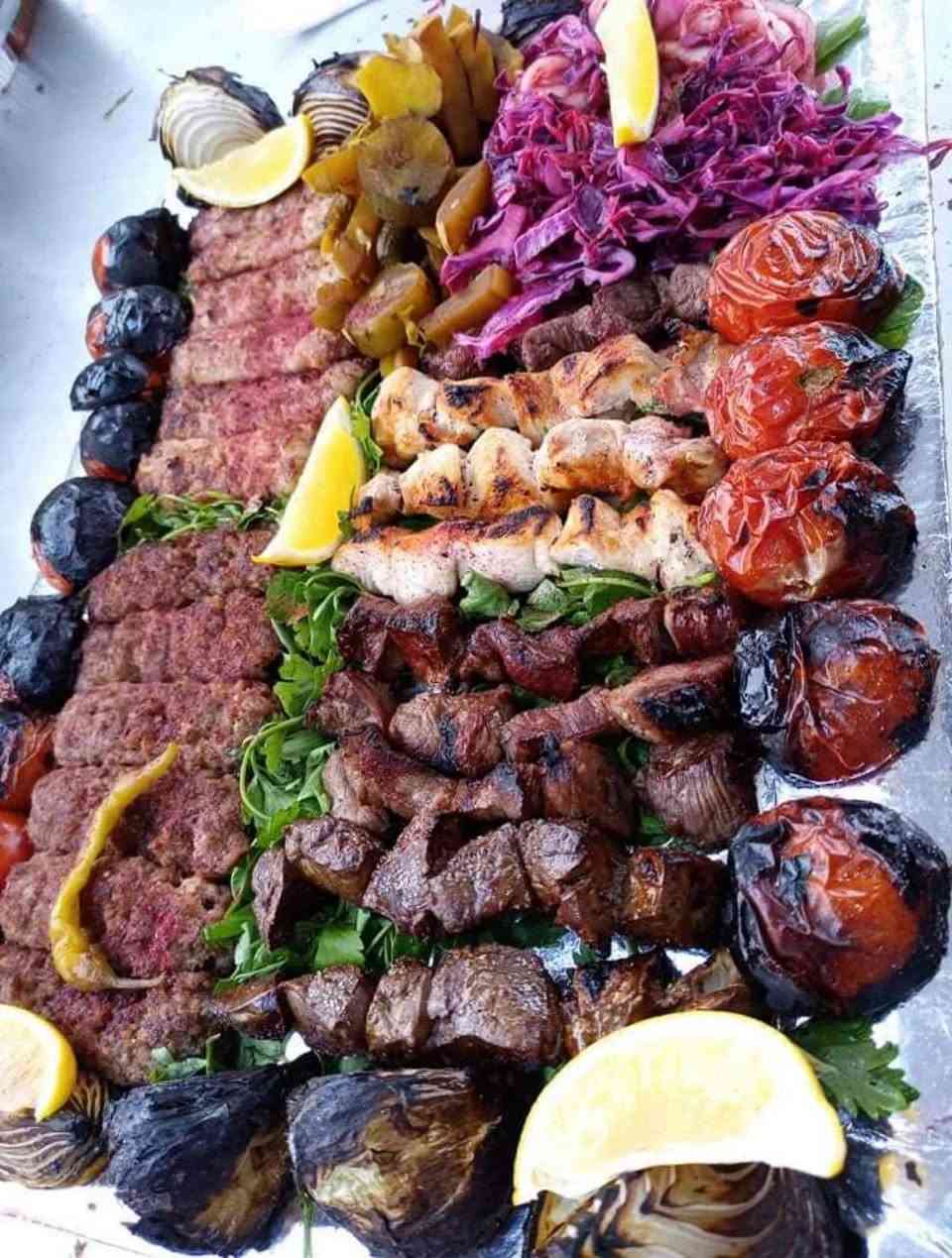 تم استفتاح مطعم قرب ملعب الجوهره كباب غنم تكه لحم كلب معاك جلاوي كباب دجاج تكه دجاج للحم شرح لحم مثروم شقل عراقي درجه اولئ


**إذا كنت صاحب هذا الإعلان وتريد حذفه لأي سبب، رجاءا أرسل رسالة إلى الدعم الفني**