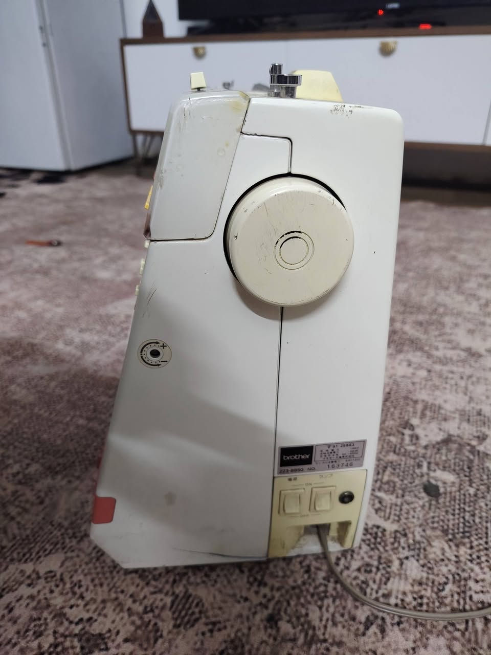 مكيوه برذر اخت الجديده ضاعت دوستها وبعد ماشغلتها ولا فحصناها ابيعها هيج كوم حديد 40 الف الي تفيده يتفضل خاص وخادم *********** مع العلم نضافتها 100% وصندوقها موجود
