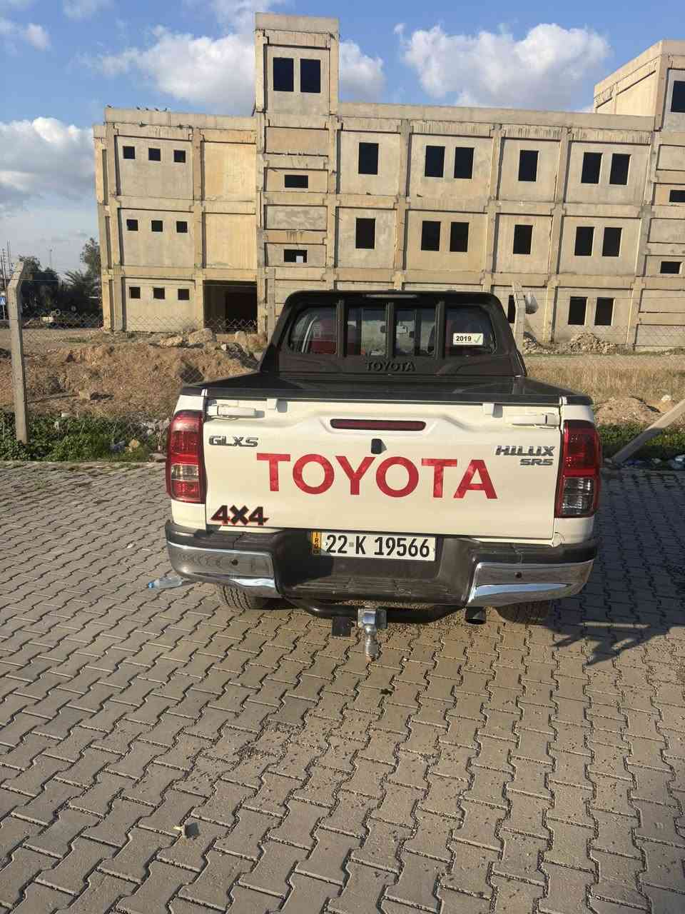 تويوتا هايلوكس موديل 2017رقم اربيل شركة ساز باسمي للاستفسار ***********
