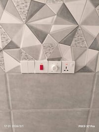 كهربائي متفرغ  للتأسيسات الكهربائية السيمنز 3 نقطة والبوري 6 نقطة  وصي...