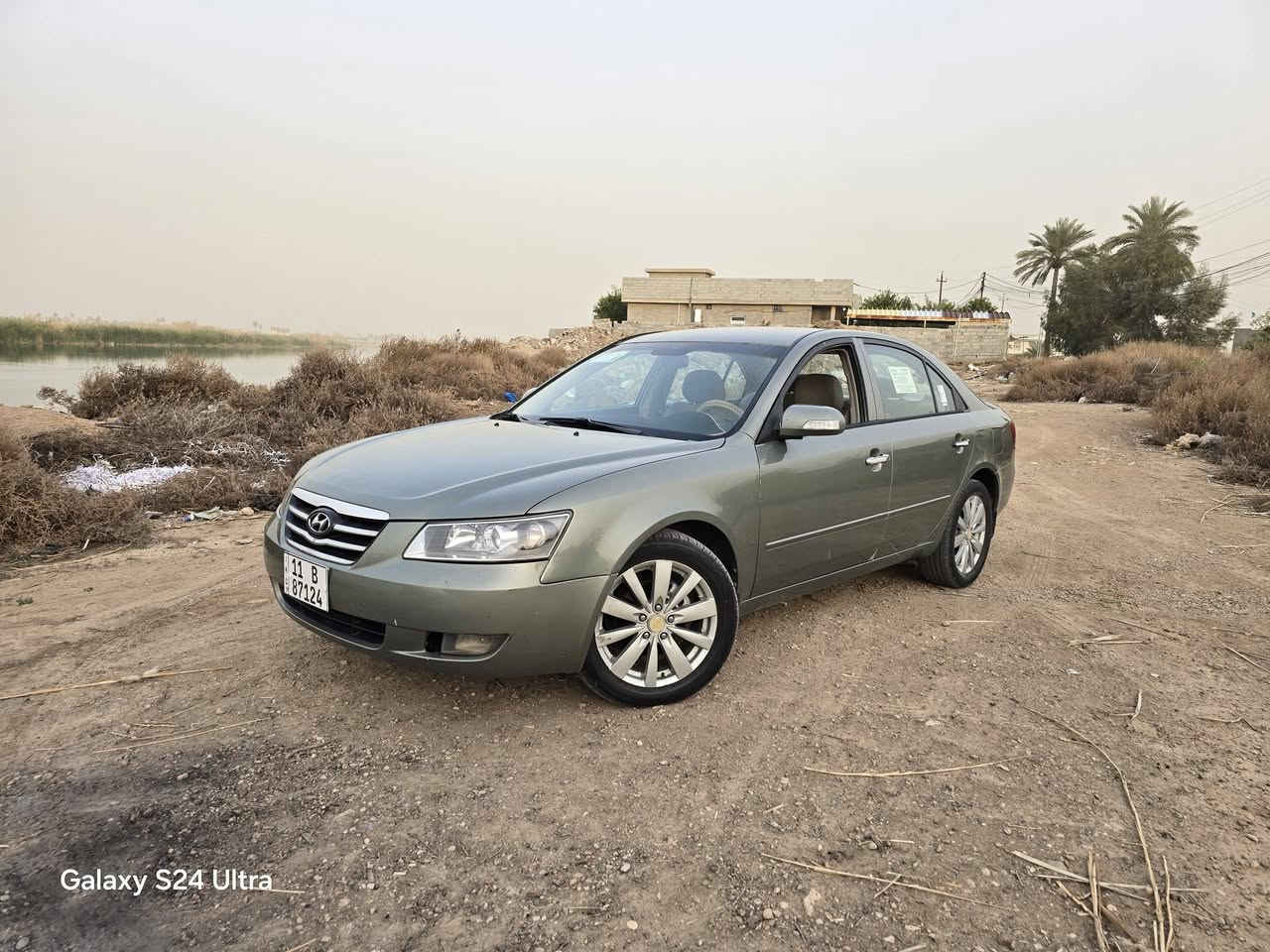 للبيع سوناتا 2007 وارد أمريكي بيه ضربه بالجاملغ الخلفي من امريكا وبيه صبغ حزام جماليه فقط السياره نضيفه جدا واحلى من الصور مكاني الحبانيه للإستفسار ***********
