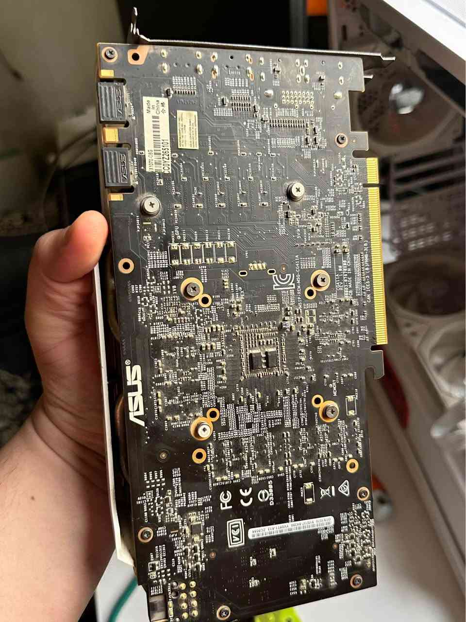 كارت شاشه 1070 8g 
نضافه موضحه بالصور  مبدل معجون بالجديد 
للبيع ب ١٧٥ وبي مجال 
مكاني بغداد البياع 
*********** بغداد, العراق
