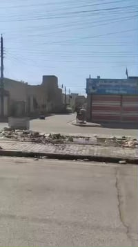 ومنزل للبيع ركن  الموقع: الحسينيه. خدمات مسقط قرب المستشفى المساحة: 12...