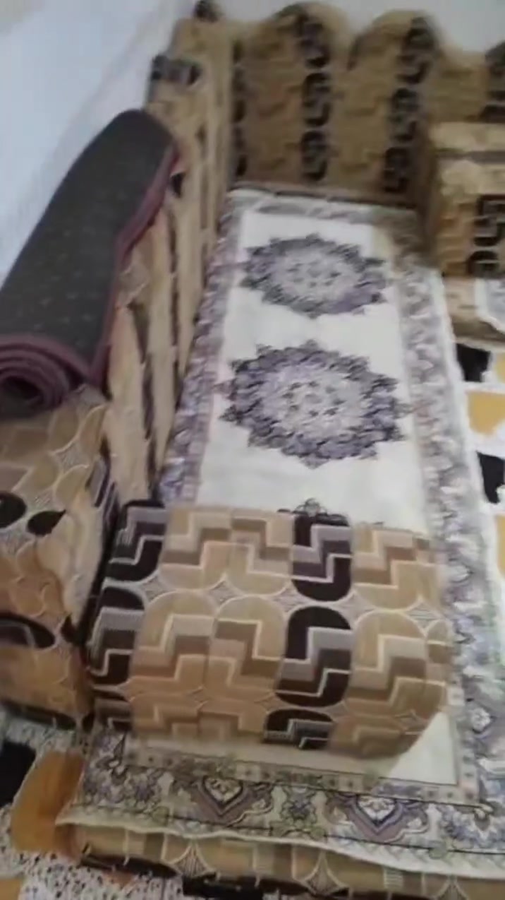 ب ٣٠٠ ديوان هوه والغطه مالته نضافه ١٠٠ /١٠٠ شوفت عينك


**إذا كنت صاحب هذا الإعلان وتريد حذفه لأي سبب، رجاءا أرسل رسالة إلى الدعم الفني**