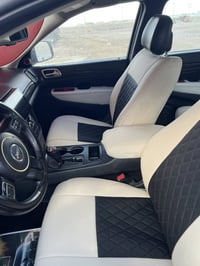 ٢٠١١ • ٦ سلندر • بدون حادث