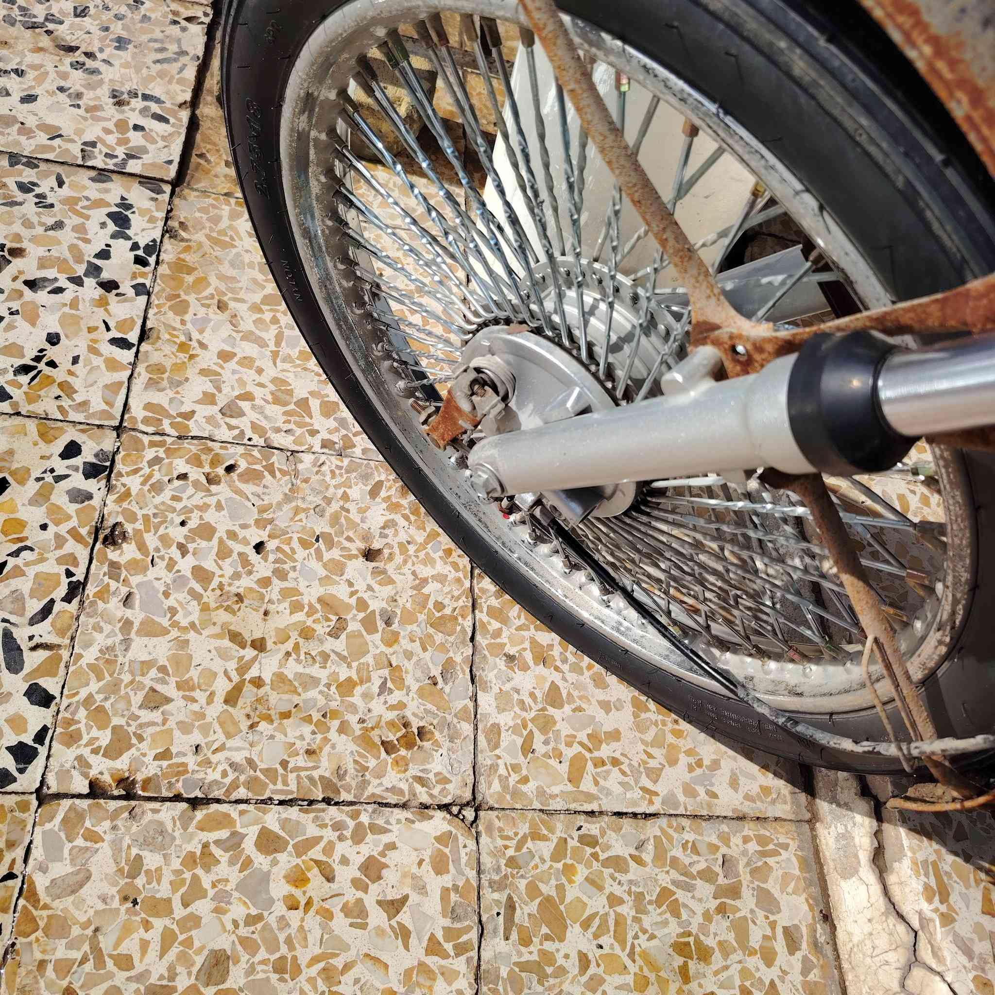 سلام عليكم دراجه تايكر موديل ٢٠١٨ اوراق اصولي دراجه مكينه مفتوحه سعره.. ٢٧٥ .. وبيه مجال للشراي متواجد خاص وهذا رقمي ***********
