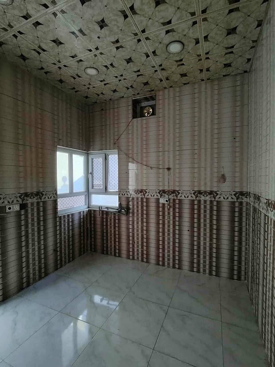 اعلان 2
#دار_للبيع مساحه ١٠٠متر #مربع بصف الركن ع حديقه منطقة الثمانيات #حي_العسكري طابق واحد بناء ٢٠٢٠درك داخلي بيتونه
#سعر_مناسب_جدا
للاستفسار الاتصال على الرقم ***********
#عقارات_طابو_كركوك
