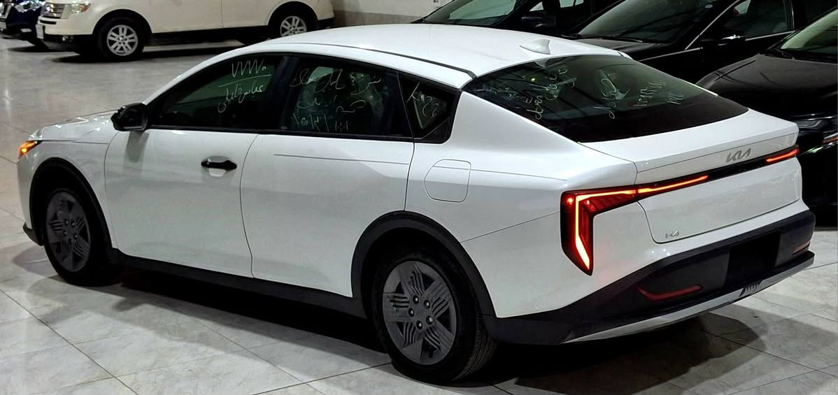 سلام علیکم 
کیا K4 مودیل 2025 شکل جدید
ماسفات LX لون ابیض 
سعر بلاش ارخس سعر [ 162 ] بی مجال 
سیارە بجم خلف کبس بدون ارباک 
فقط واحد باب سبغ بدون دواخل ارباک سلیم💯
ماشیە 9000 mil بعد زیرو
سیارە جاهزە بدون نواقس
سیارە بدون رقم 
ماسفات ⬇
بسمە
بریک بسمە
شاشە کامیرە
رادار امامی و خلفی 
حساس 
کیج الکترونی
شاشە جبیر 
تحکومات سترین
لایت LED 
بکلایت لید
بعد هوای ماسفات 
عنوان اربیل داخل معارض 
***********واتساب فایبر 
*********** کورک فقط أربيل, العراق
