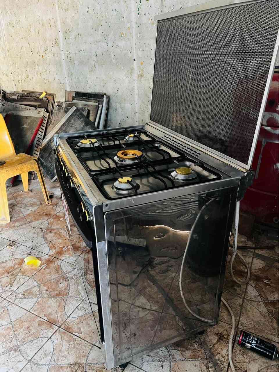 طباخ كريازي 5اعيون كله شغال مابي نقص

5عيون وفرن فوك وجوه 

للبيع اومراوس 

واتساب *********** النجف, العراق
