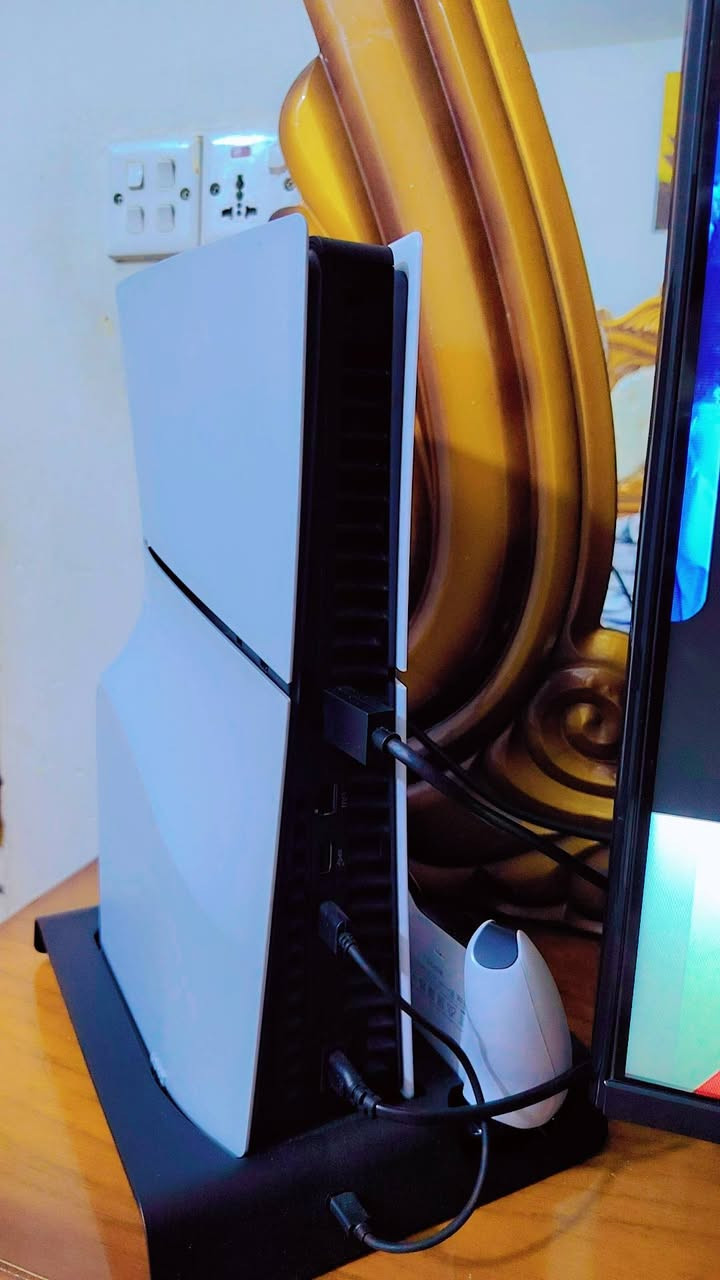 السلام عليكم
اسف على ألطاله بس انطيك تفاصيل وسعر قفل علمود لاتجيني خاص ولا تعلقلي ولاتسئلني

مكاني بغداد مدينه الصدر
هاذ رقمي ***********
موجود واتس اب وخاص هنا

بلي 5 سلم 1تيرا كامل ملحقات ألاصدار الطافي الحديث مو الامع لقديم اخذته جديد لوك يوم 12 شهر 2 ولوصل موجود سعر 750 قفل 

جوستك اضافي عاطله عوزه شريط تبديله ب 10 سعره 35 

قاعده لبلي وتشحن جوستيكات هم يوم 12 شهر 2 اخذته كامل ملحقات ترهم سلم وبرو واعتقد ترهم لل فات سعره 25

يو بي اس مكسما 1500 اون لاين كامل ملحقات هم يوم 12 شهر 2 بدلت بطاريات اصليه سعره 100

للعاب
ريد ديد ب 20
الدن رينق ب 30
ديز كون 15
اله الحرب 15
اله حرب بدون غلاف ب 10
فيفا 10

وعندي حساب لليحب امركي مسوي ب 2015 بي العب وبي مستويات قويه وفلوس هواي  ب ريد ديد وجي تي اي و بتل 1 وبي 55 بلات هم نتفاهم علي للي يريده
