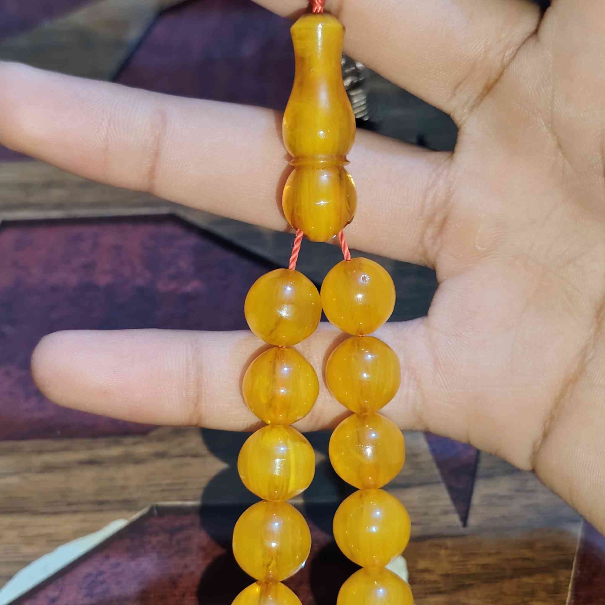 السلام عليكم
سندلوس الماني انتيك جراخة مصر
اصفر معرك عرك مائي كصة اسطنبولي
الوزن الصافي ٥٥ غرام قياس الحبة ١٢.٥
٣٣ حبه بدون اي دخيل و ضرر كركوشة فضة


**إذا كنت صاحب هذا الإعلان وتريد حذفه لأي سبب، رجاءا أرسل رسالة إلى الدعم الفني**